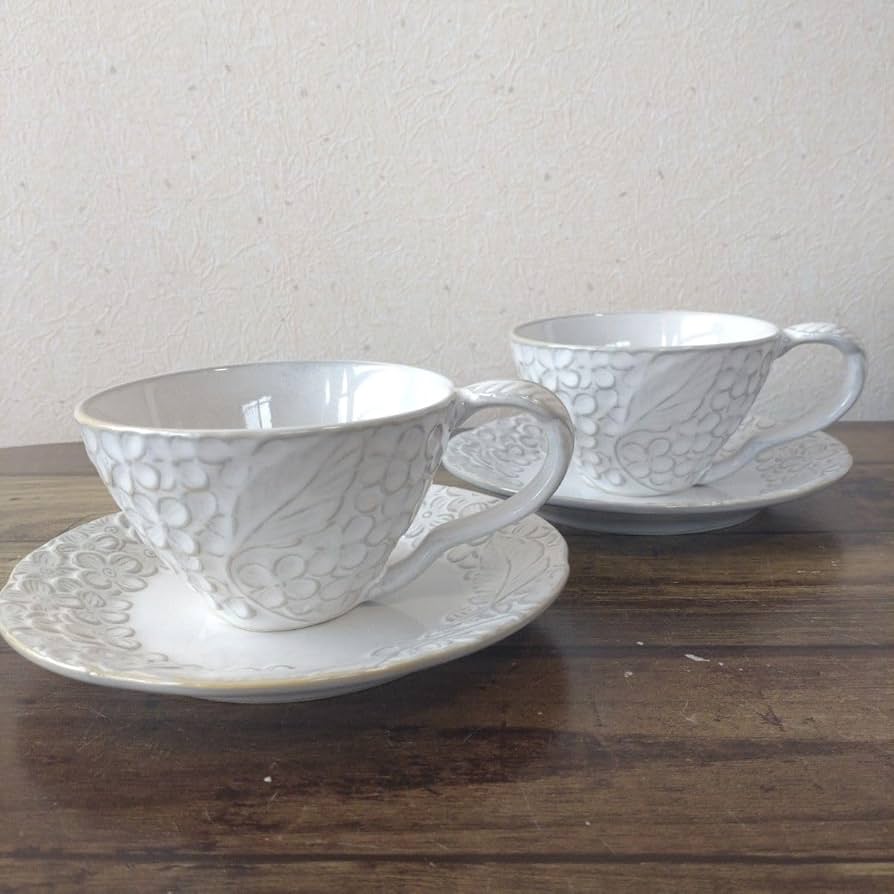 Amazon | 2セット 日本製 美濃焼 紫陽花 ティーカップ ケーキ皿 セット Amazon | 2セット 日本製 美濃焼 紫陽花 ティーカップ ケーキ皿 セット